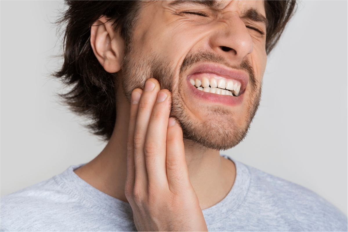 Man with tooth pain dental emergency